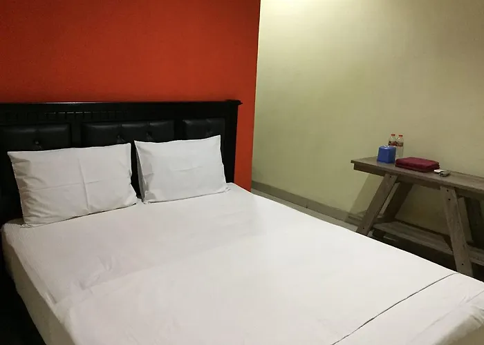 Toedjoeh Enam Homestay Surabaya